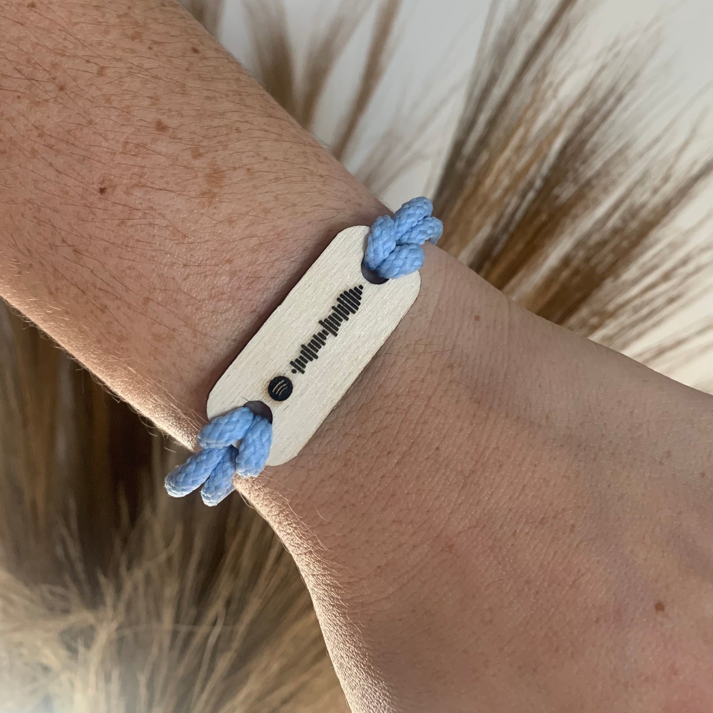 Bracelet musical bleu clair