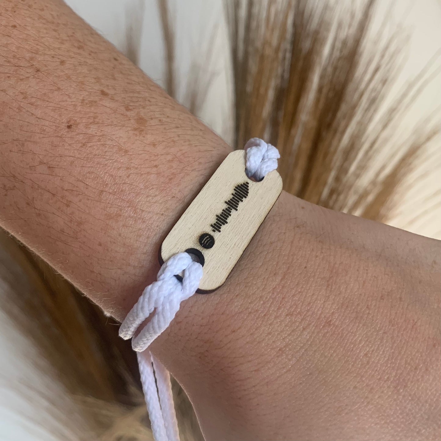 Bracelet musical blanc